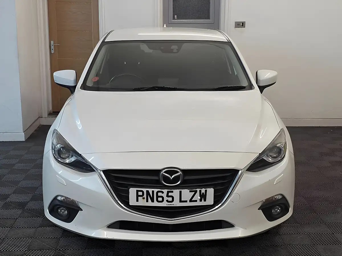 Used 2015 Mazda 3 Se-L Nav White - Interior and Exterior details 2