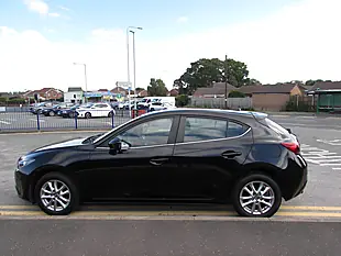 Used 2015 Mazda 3 Se Nav Black - Interior and Exterior details 4