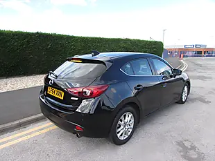 Used 2015 Mazda 3 Se Nav Black - Interior and Exterior details 7