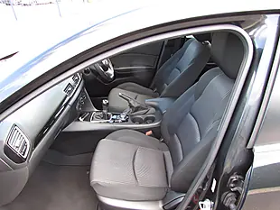 Used 2015 Mazda 3 Se Nav Black - Interior and Exterior details 9