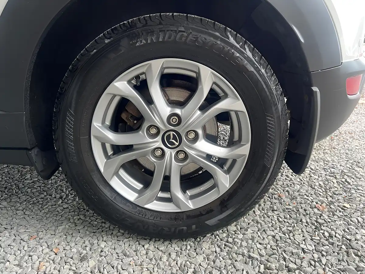 Used 2015 Mazda CX-3 Se-L Nav White - Interior and Exterior details 18