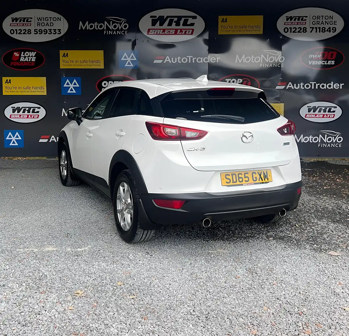 Used 2015 Mazda CX-3 Se-L Nav White - Interior and Exterior details 3