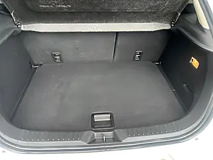 Used 2015 Mazda CX-3 Se-L Nav White - Interior and Exterior details 9