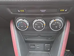 Used 2015 Mazda CX-3 Sport Nav Grey - Interior and Exterior details 14