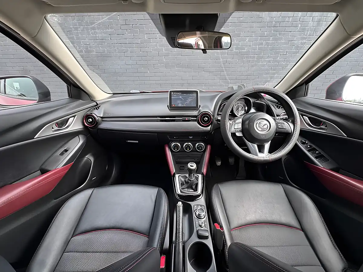 Used 2015 Mazda CX-3 Sport Nav Soul Red Metallic - Interior and Exterior details 17
