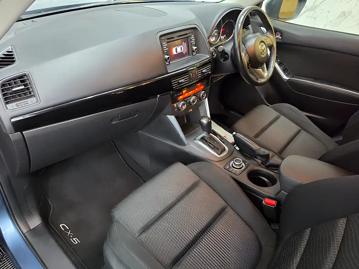 Used 2015 Mazda CX-5 Se-L Nav Blue - Interior and Exterior details 14
