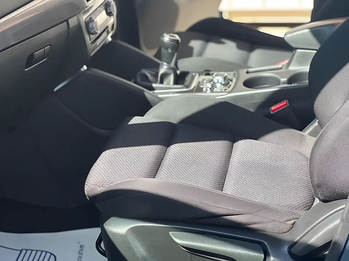 Used 2015 Mazda CX-5 Se-L Nav Blue - Interior and Exterior details 18