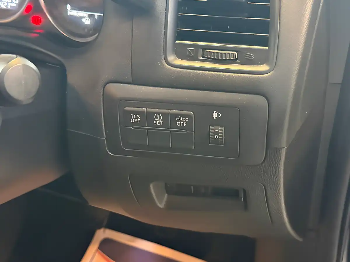 Used 2015 Mazda CX-5 Se-L Nav Blue - Interior and Exterior details 15
