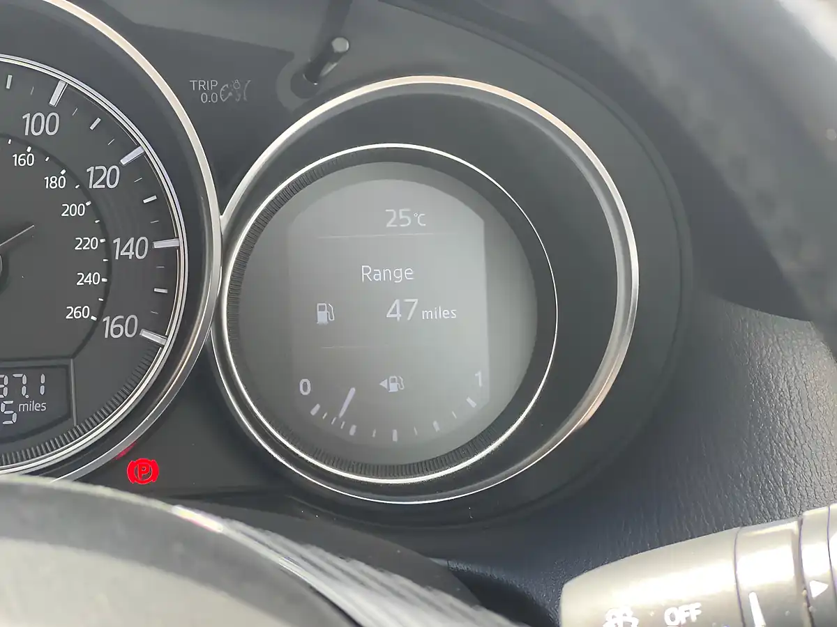 Used 2015 Mazda CX-5 Se-L Nav Silver - Interior and Exterior details 12