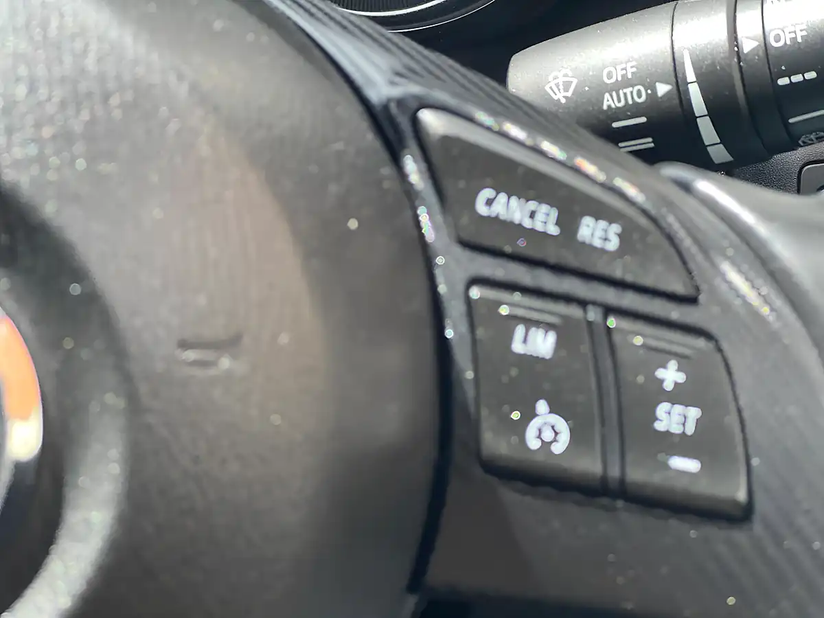 Used 2015 Mazda CX-5 Se-L Nav Silver - Interior and Exterior details 8