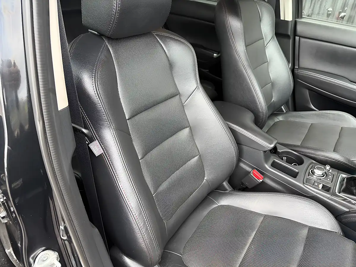 Used 2015 Mazda CX-5 Sport Nav Black - Interior and Exterior details 12