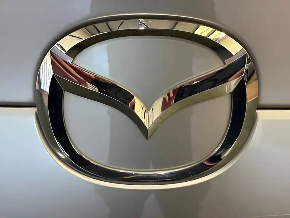 Used 2015 Mazda CX-5 Sport Nav Silver - Interior and Exterior details 19