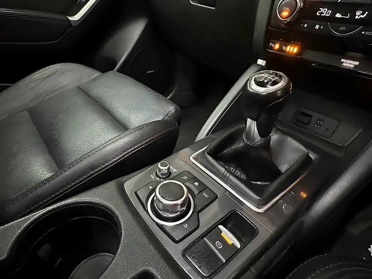 Used 2015 Mazda CX-5 Sport Nav Soul Red - Interior and Exterior details 16