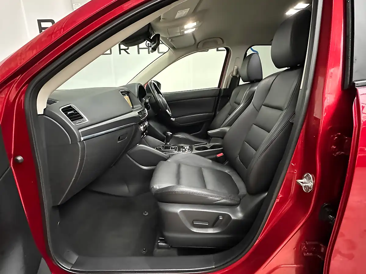 Used 2015 Mazda CX-5 Sport Nav Soul Red - Interior and Exterior details 9