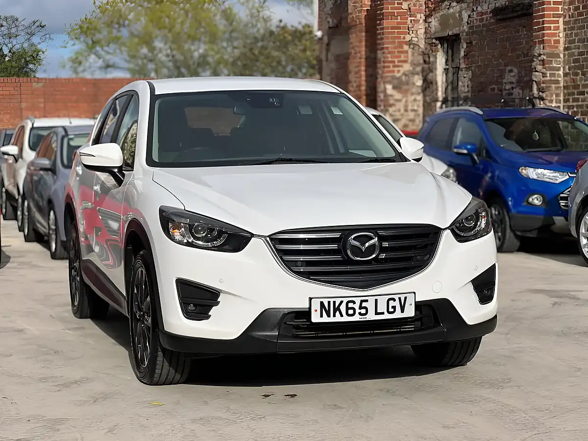 Used 2015 Mazda CX-5 Sport Nav White - Front View