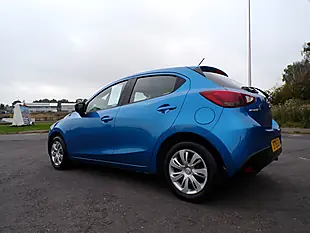 Used 2015 Mazda Mazda2 Se Blue - Interior and Exterior details 10