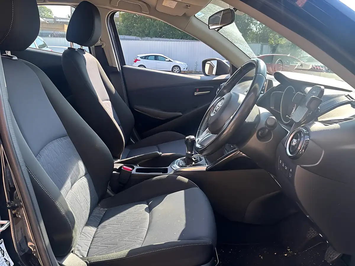 Used 2015 Mazda Mazda2 Se-L Black - Interior and Exterior details 10