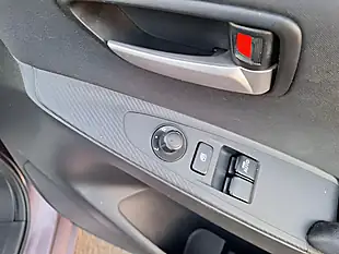 Used 2015 Mazda Mazda2 Se Purple - Interior and Exterior details 15