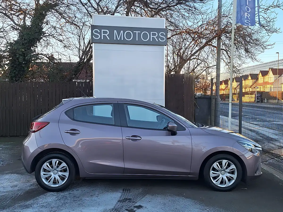 Used 2015 Mazda Mazda2 Se Purple - Interior and Exterior details 6