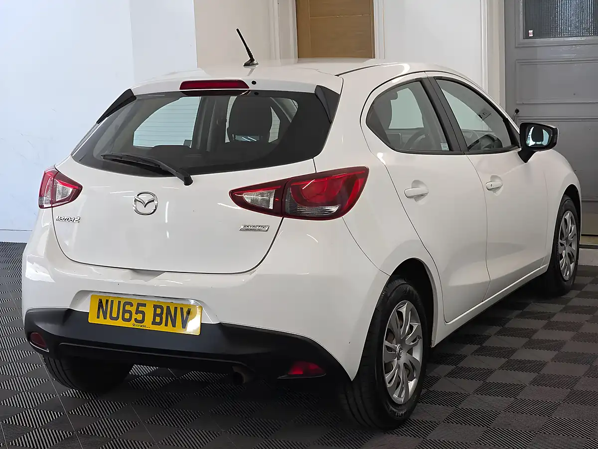 Used 2015 Mazda Mazda2 Se White - Interior and Exterior details 4