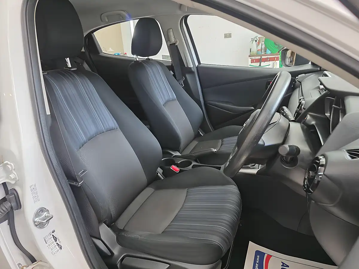 Used 2015 Mazda Mazda2 Se White - Interior and Exterior details 8