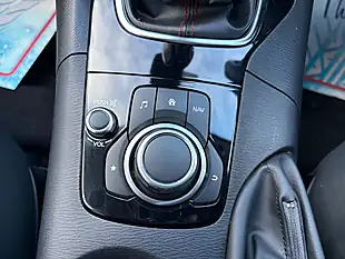 Used 2015 Mazda Mazda3 Se-L Nav Blue - Interior and Exterior details 15