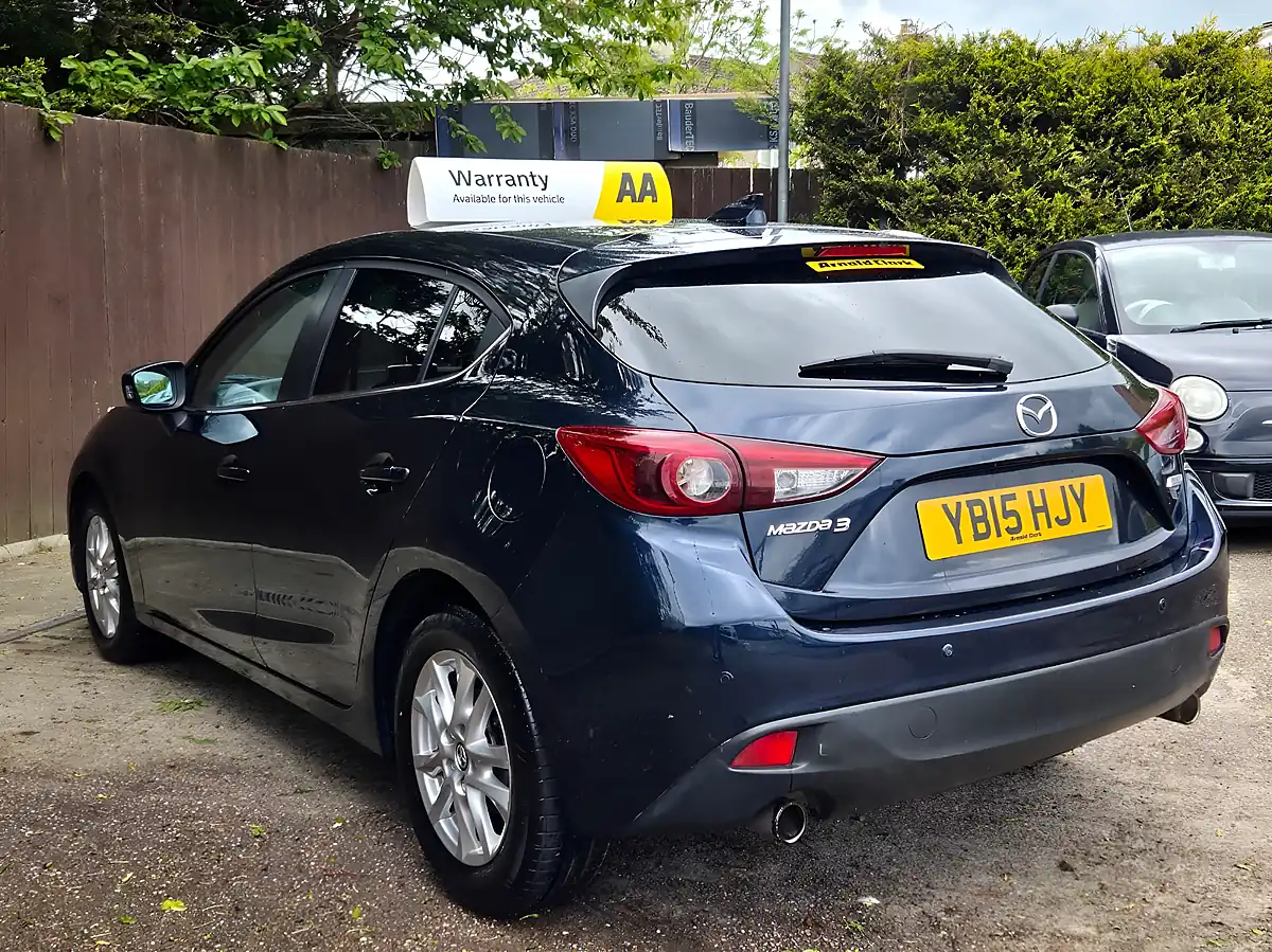 Used 2015 Mazda Mazda3 Se-L Nav Blue - Interior and Exterior details 4