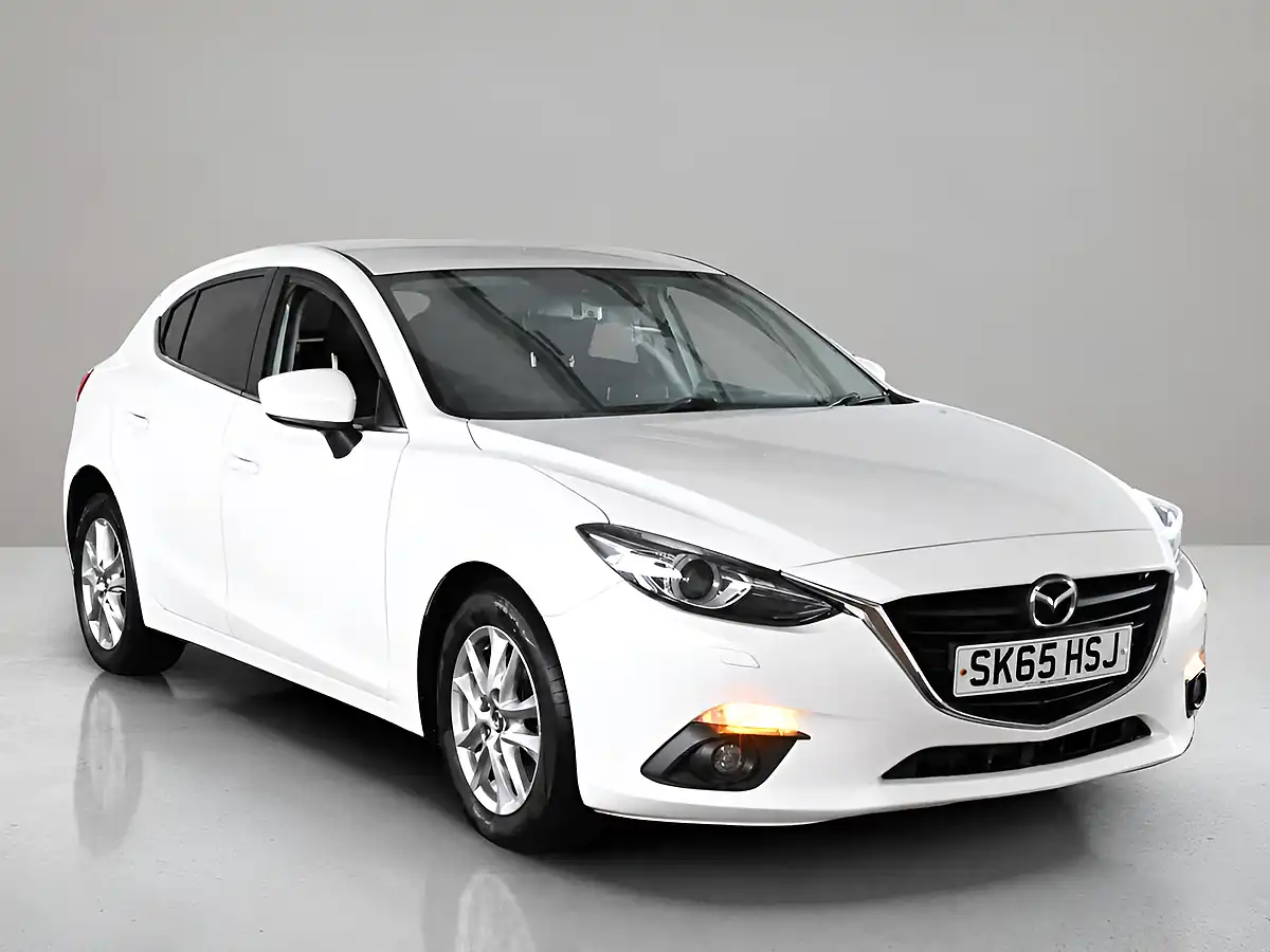 Used 2015 Mazda Mazda3 Se-L White - Front View