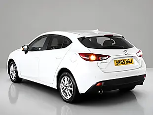 Used 2015 Mazda Mazda3 Se-L White - Interior and Exterior details 4