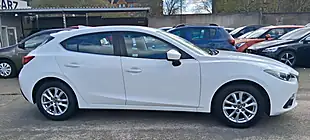 Used 2015 Mazda Mazda3 Se White - Interior and Exterior details 8