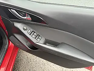 Used 2015 Mazda Mazda3 Sport Nav Fastback Red - Interior and Exterior details 20