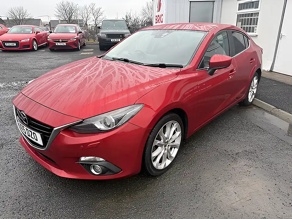 Used 2015 Mazda Mazda3 Sport Nav Fastback Red - Interior and Exterior details 4