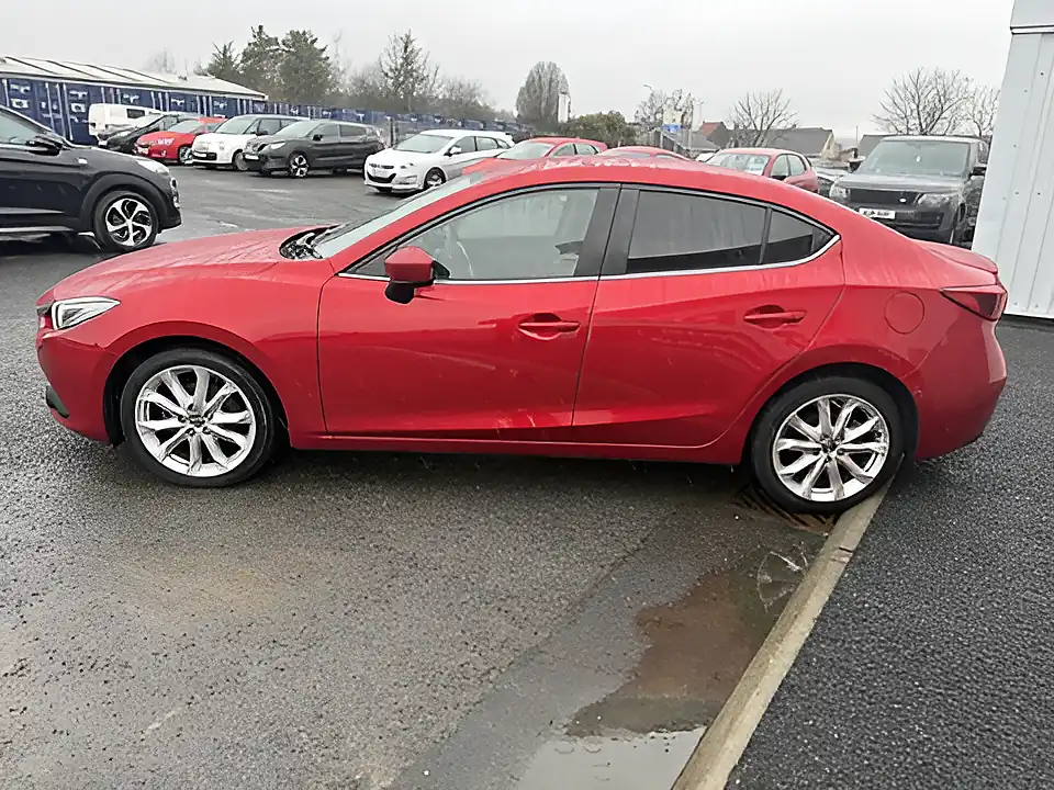 Used 2015 Mazda Mazda3 Sport Nav Fastback Red - Interior and Exterior details 5