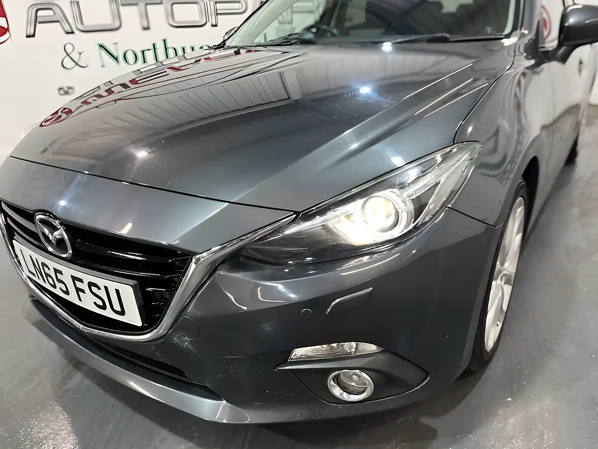 Used 2015 Mazda Mazda3 Sport Nav Grey - Interior and Exterior details 5