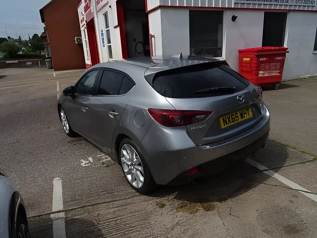 Used 2015 Mazda Mazda3 Sport Nav Silver - Interior and Exterior details 9