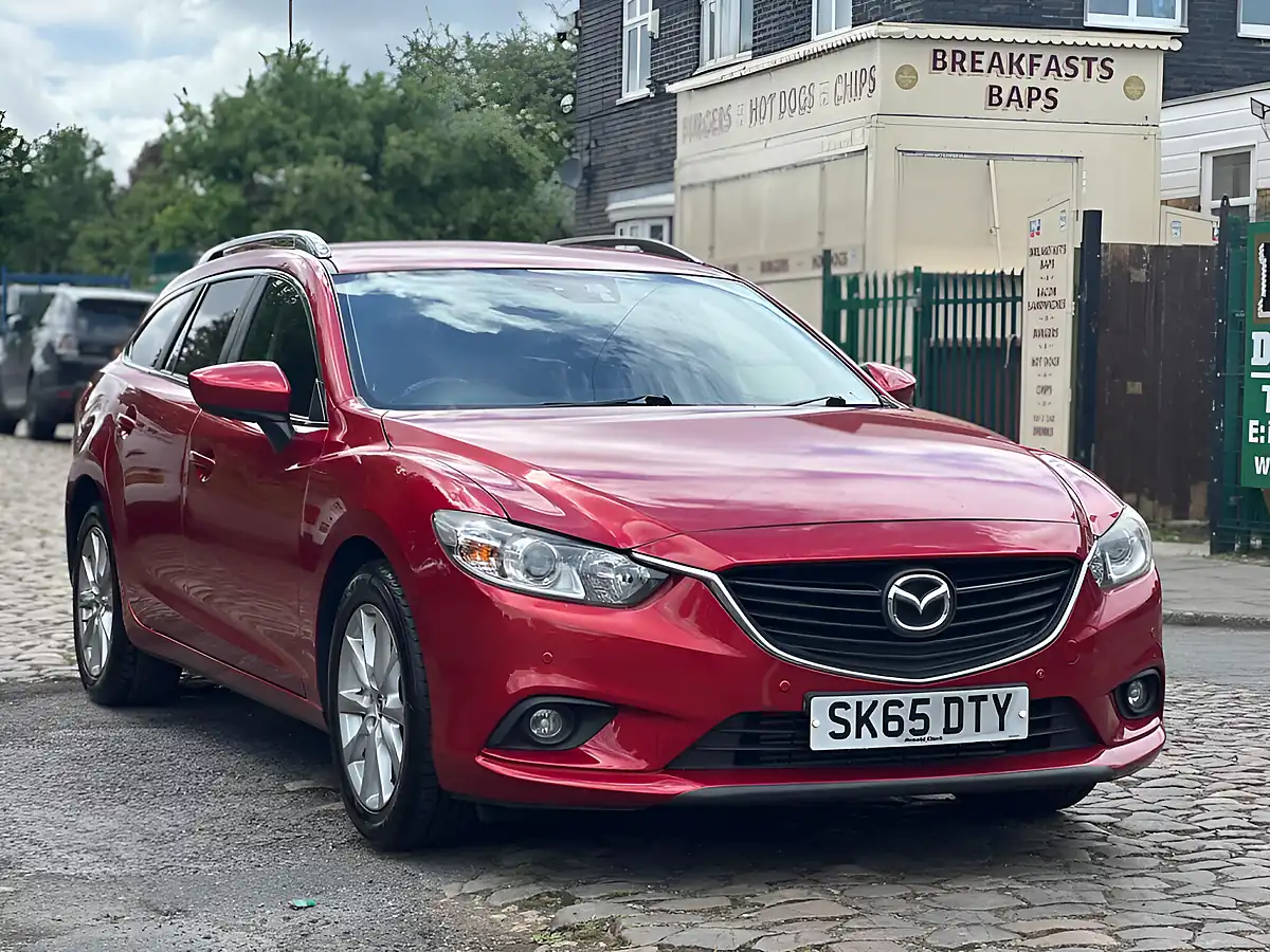 Used 2015 Mazda Mazda6 Se-L Nav Tourer Red - Front View