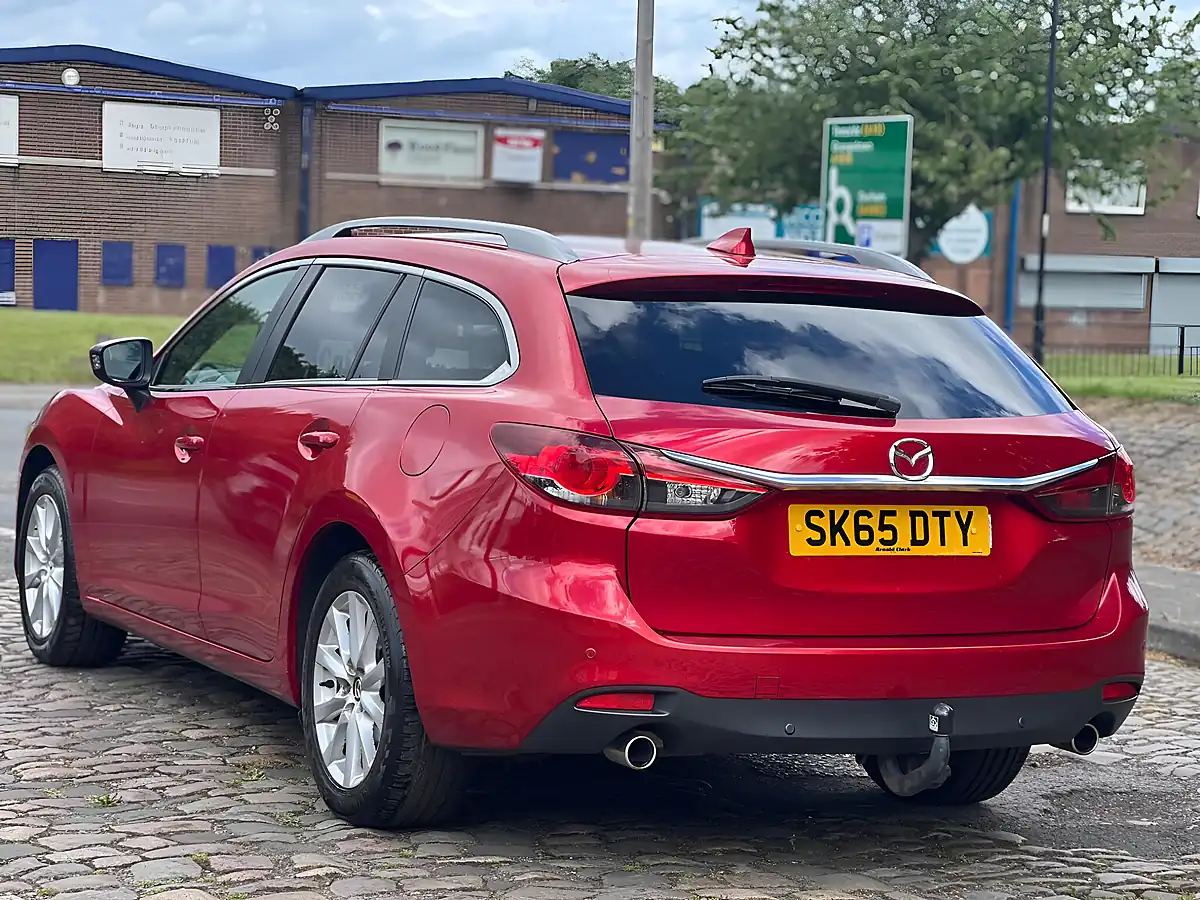 Used 2015 Mazda Mazda6 Se-L Nav Tourer Red - Interior and Exterior details 11