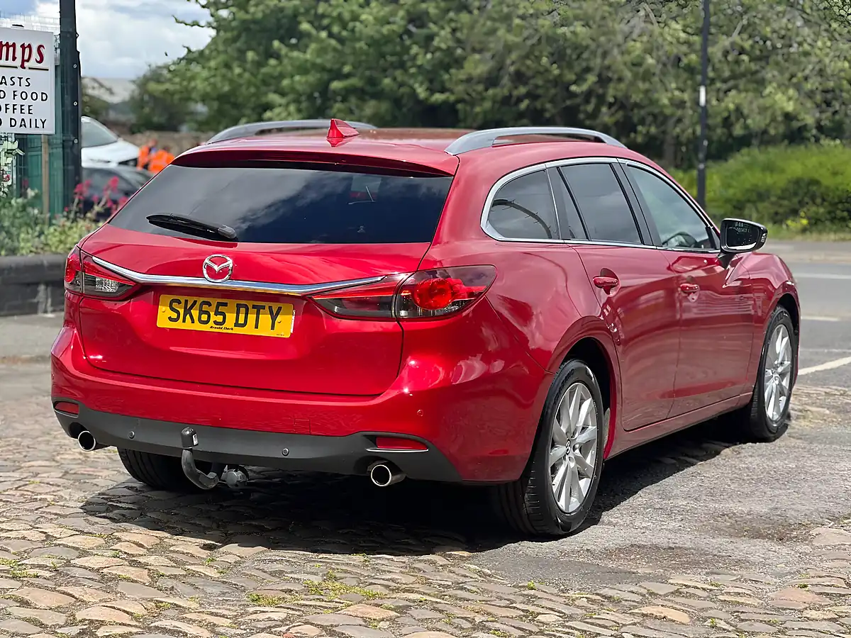 Used 2015 Mazda Mazda6 Se-L Nav Tourer Red - Interior and Exterior details 12