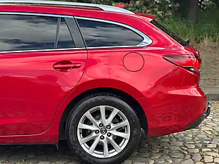 Used 2015 Mazda Mazda6 Se-L Nav Tourer Red - Interior and Exterior details 5