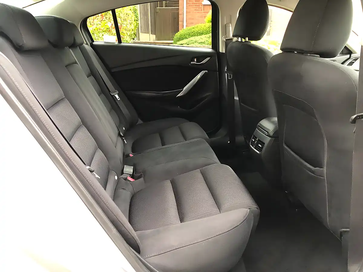 Used 2015 Mazda MAZDA6 Se-L Silver - Interior and Exterior details 15