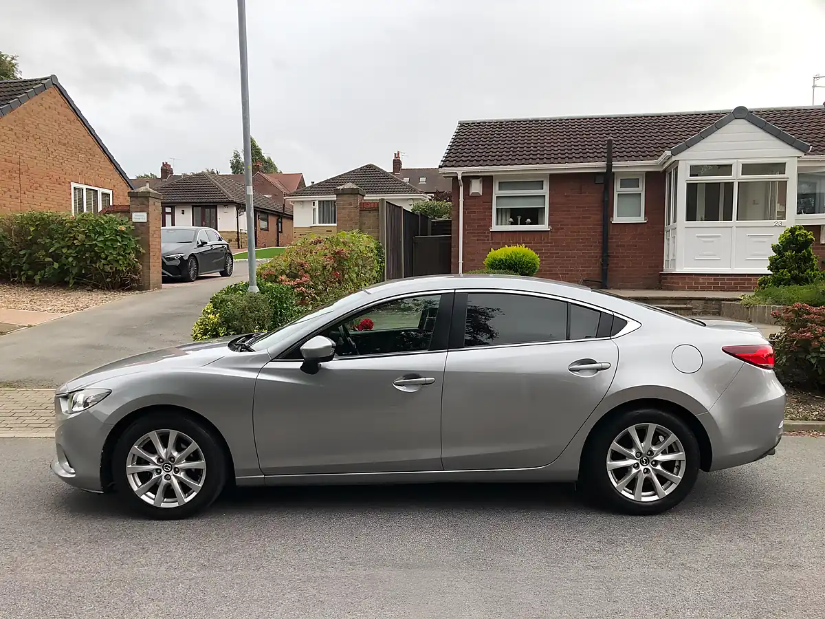 Used 2015 Mazda MAZDA6 Se-L Silver - Interior and Exterior details 9