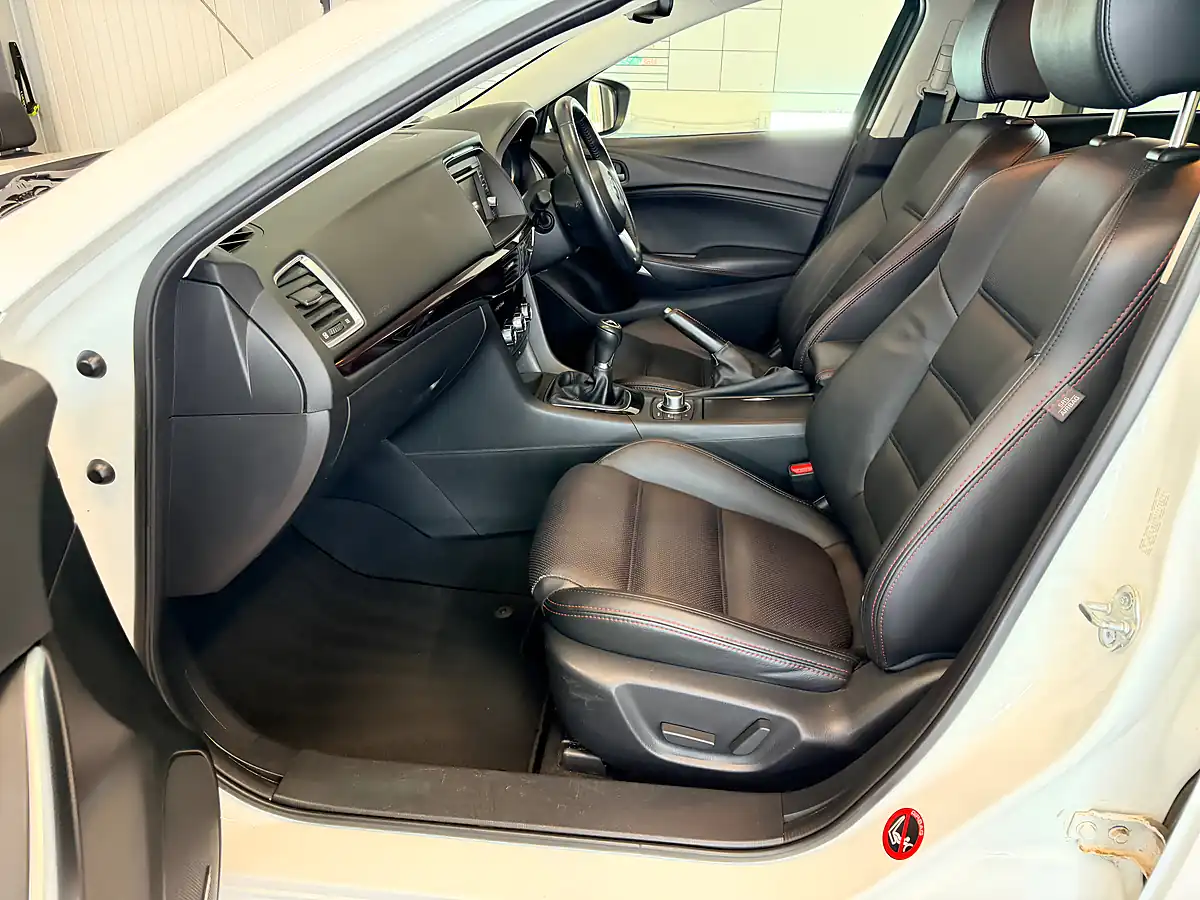 Used 2015 Mazda Mazda6 Sport Nav White - Interior and Exterior details 11