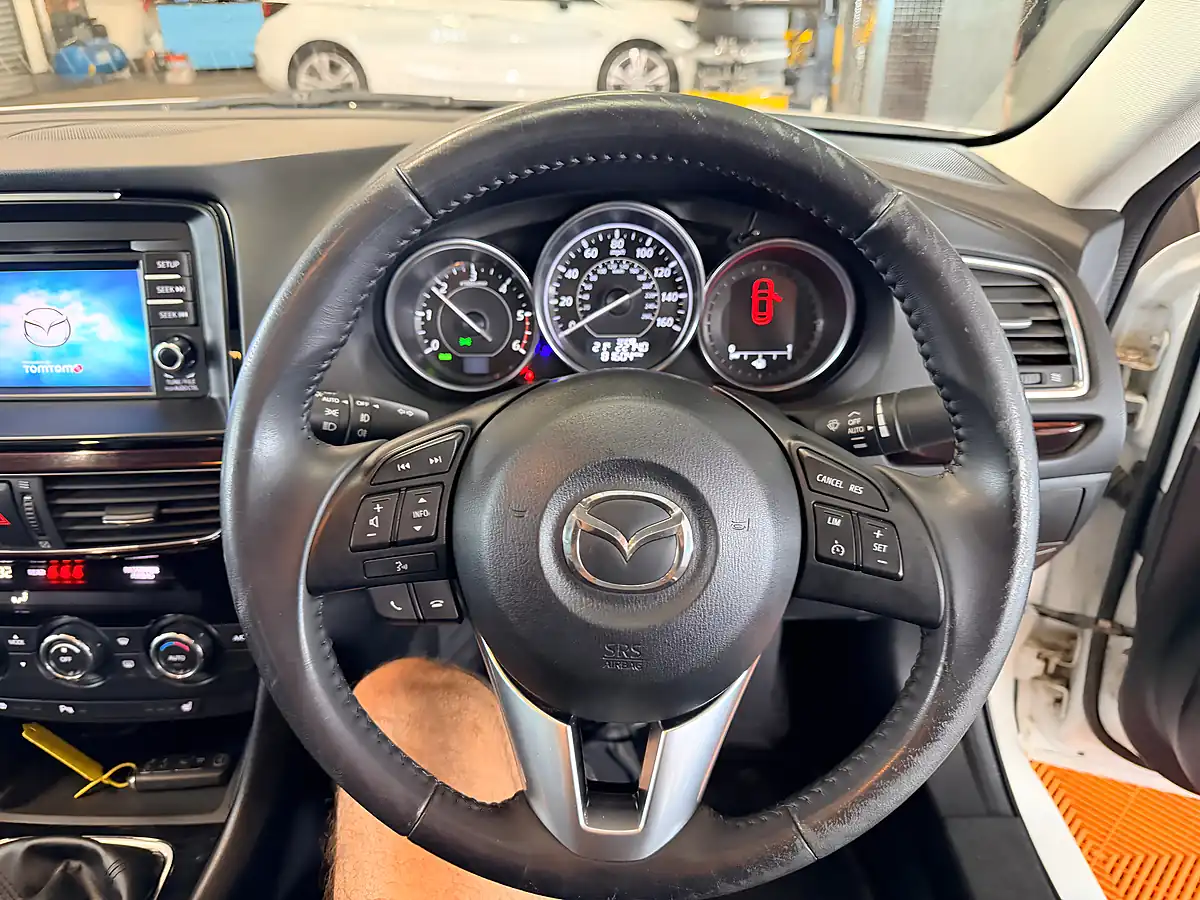 Used 2015 Mazda Mazda6 Sport Nav White - Interior and Exterior details 13