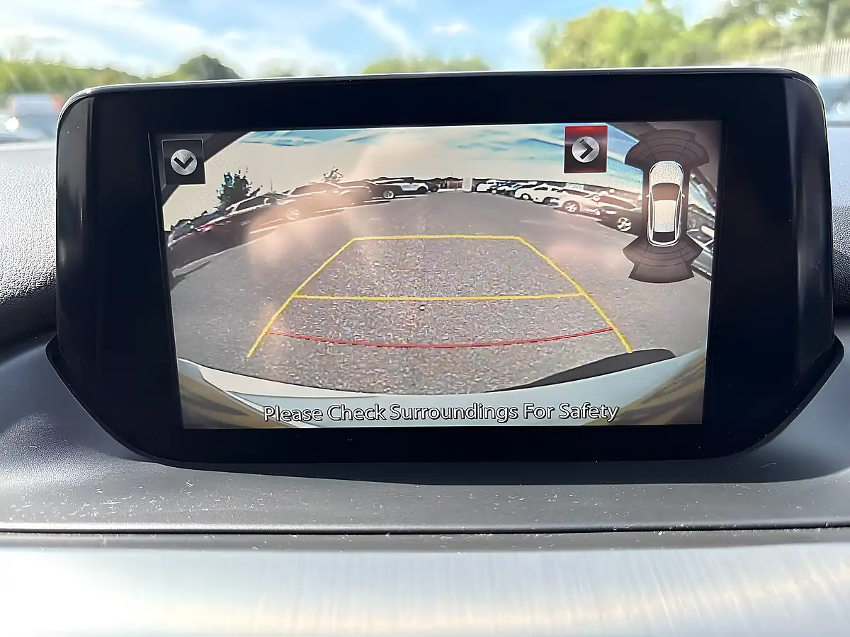 Used 2015 Mazda Mazda6 Sport Nav White - Interior and Exterior details 19