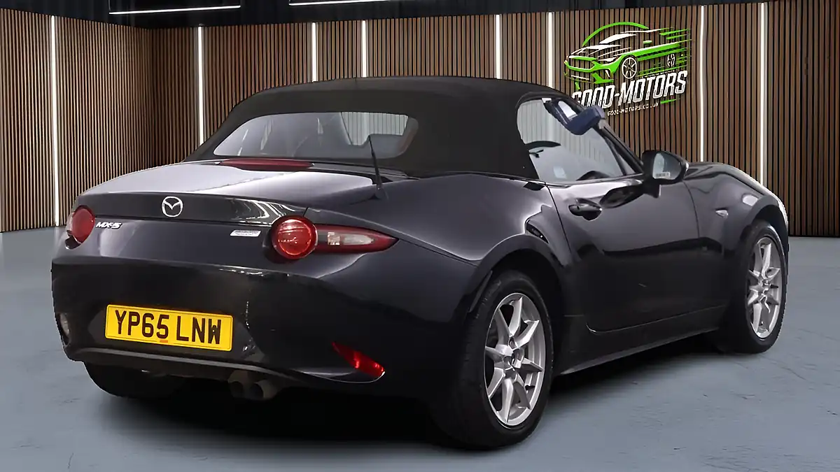 Used 2015 Mazda MX-5 Se Black - Interior and Exterior details 10