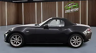 Used 2015 Mazda MX-5 Se Black - Interior and Exterior details 13