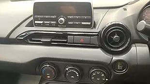 Used 2015 Mazda MX-5 Se Black - Interior and Exterior details 16