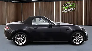 Used 2015 Mazda MX-5 Se Black - Interior and Exterior details 8