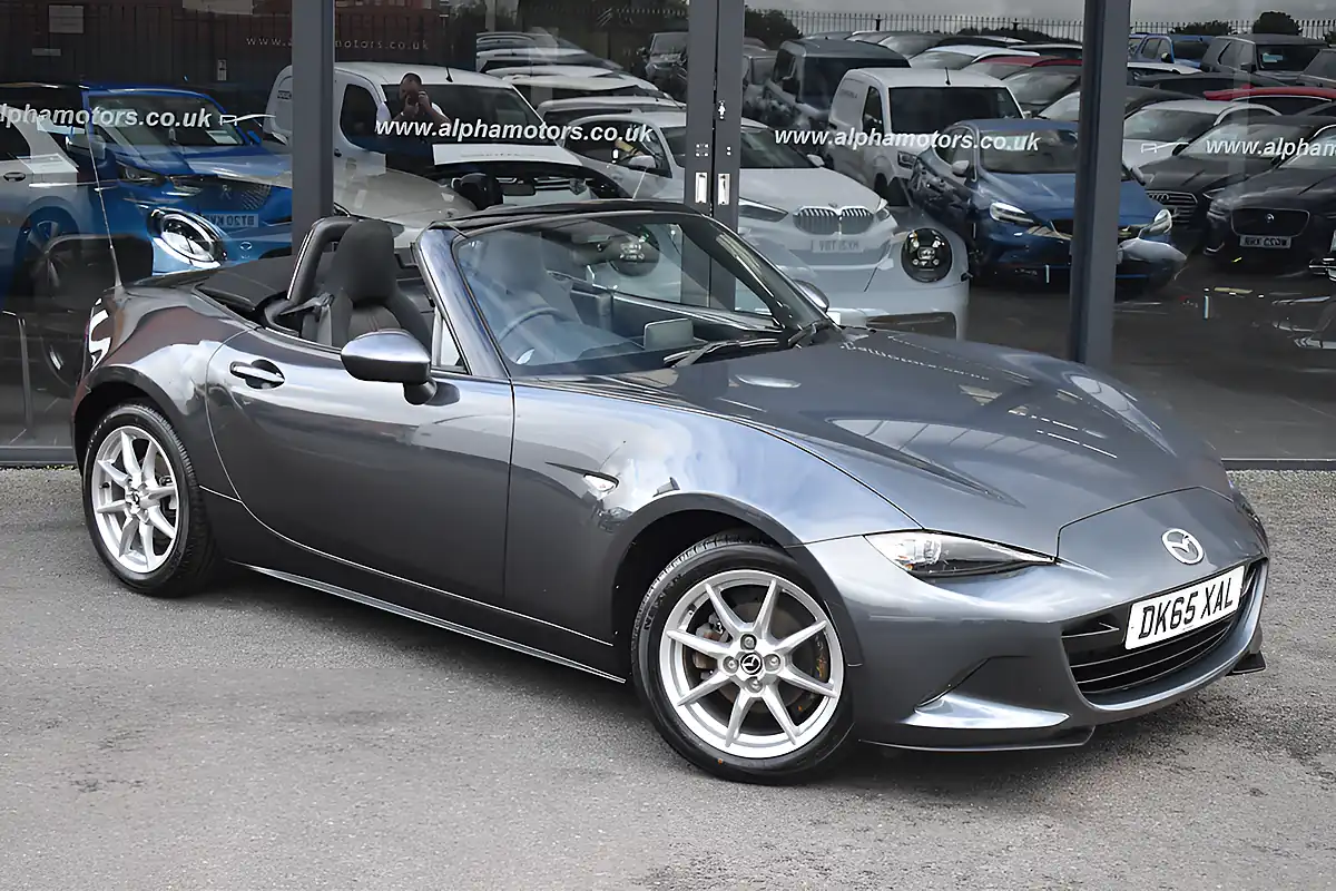 Used 2015 Mazda MX-5 Se-L Nav Meteor Grey - Front View