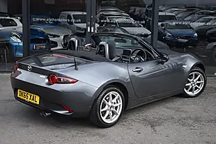 Used 2015 Mazda MX-5 Se-L Nav Meteor Grey - Interior and Exterior details 5